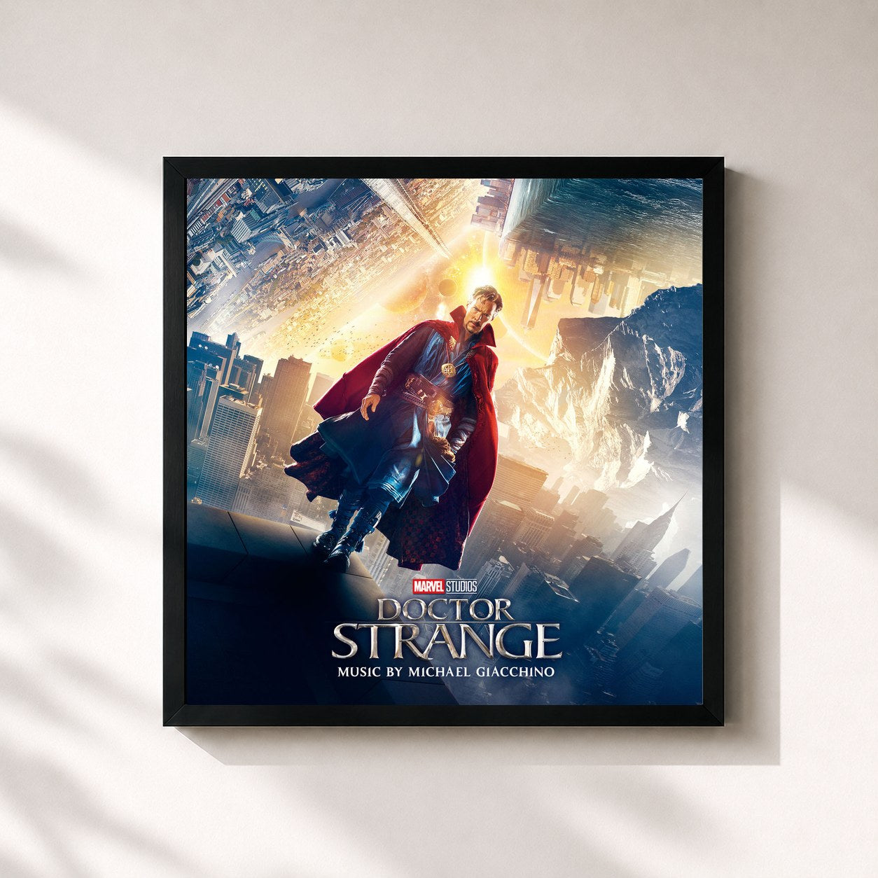 #noir Tableau carré de l'album Doctor Strange (Original Motion Picture Soundtrack) de Michael Giacchino, cadre noir 32x32 cm