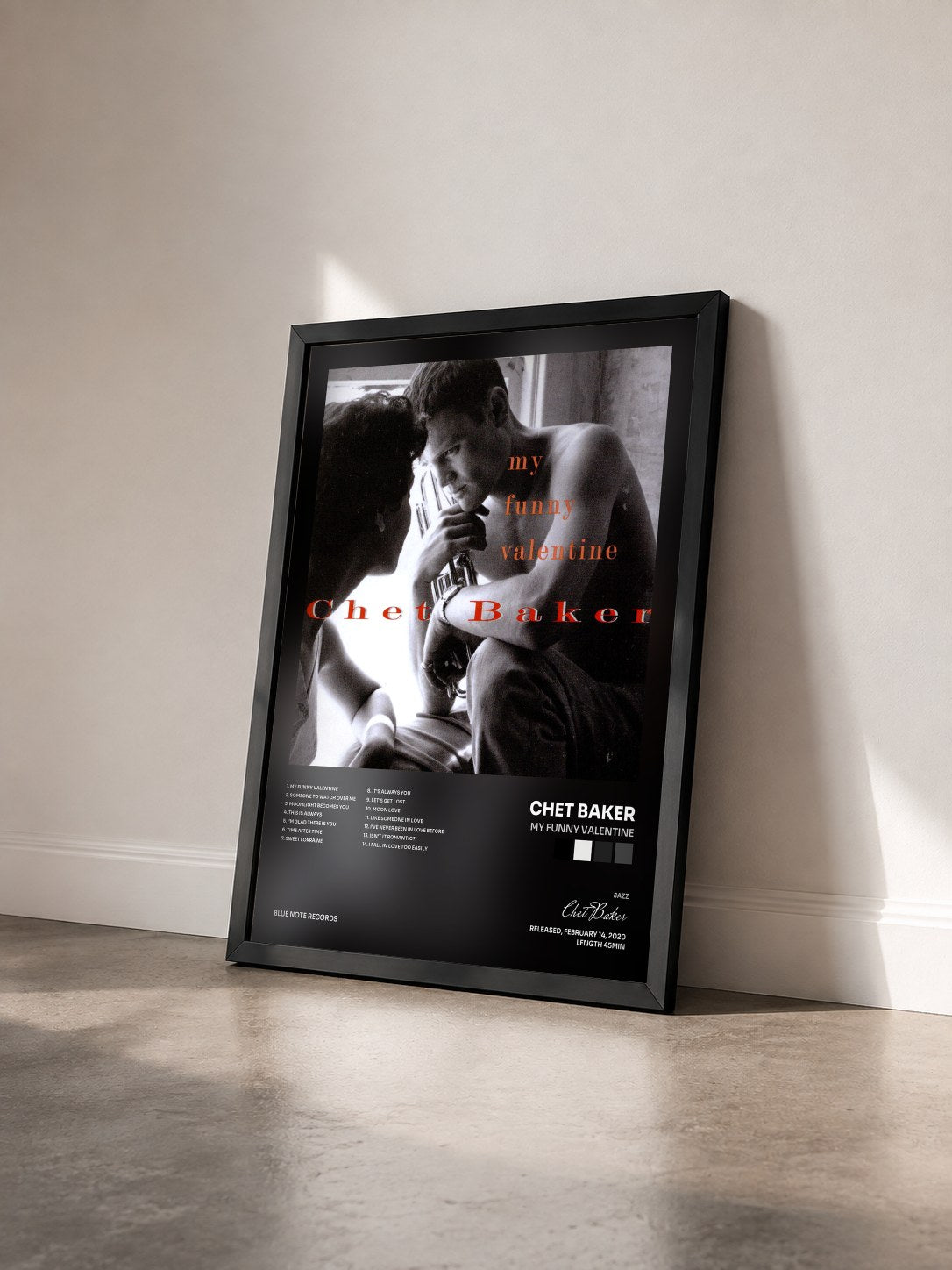 #noir Tableau de l'album My Funny Valentine de Chet Baker vu de trois quarts, cadre noir