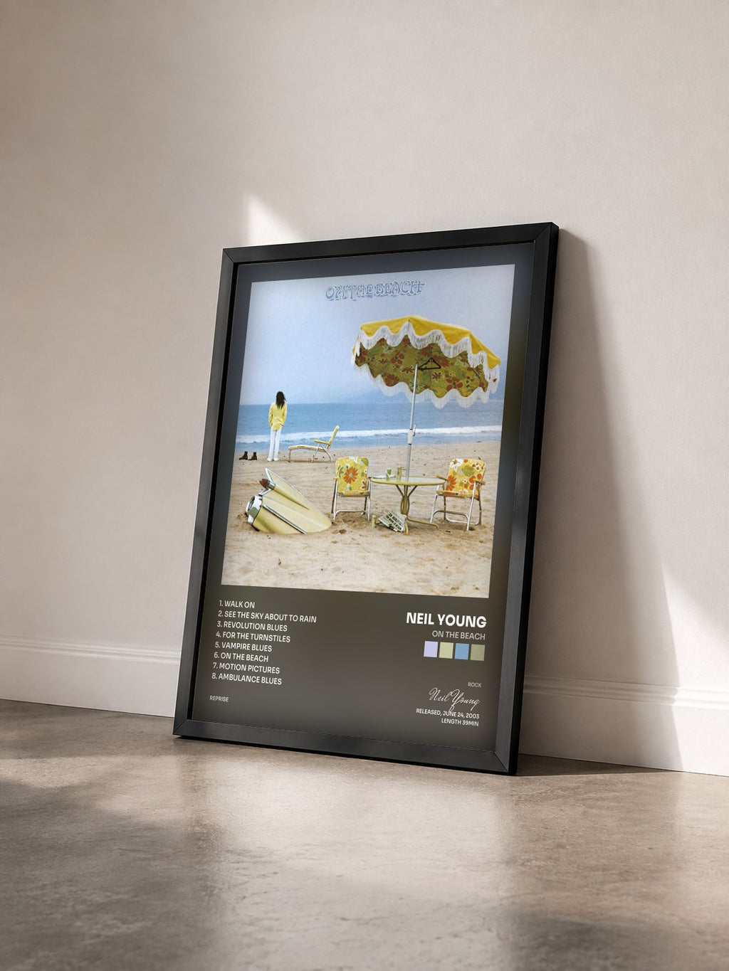#noir Tableau de l'album On the Beach de Neil Young vu de trois quarts, cadre noir