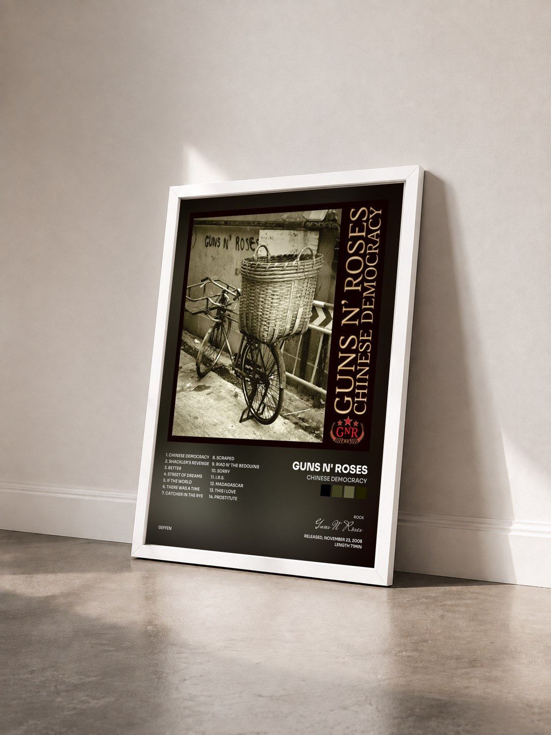 #blanc Tableau de l'album Chinese Democracy de Guns N' Roses vu de trois quarts, cadre blanc
