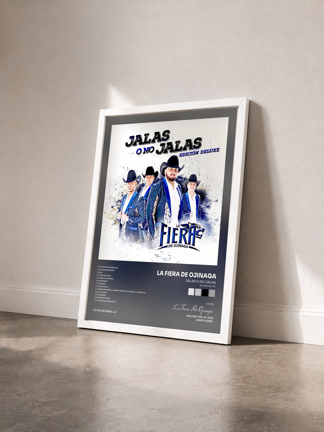 #blanc Tableau de l'album Jalas o No Jalas (Edición Deluxe) de La Fiera De Ojinaga vu de trois quarts, cadre blanc