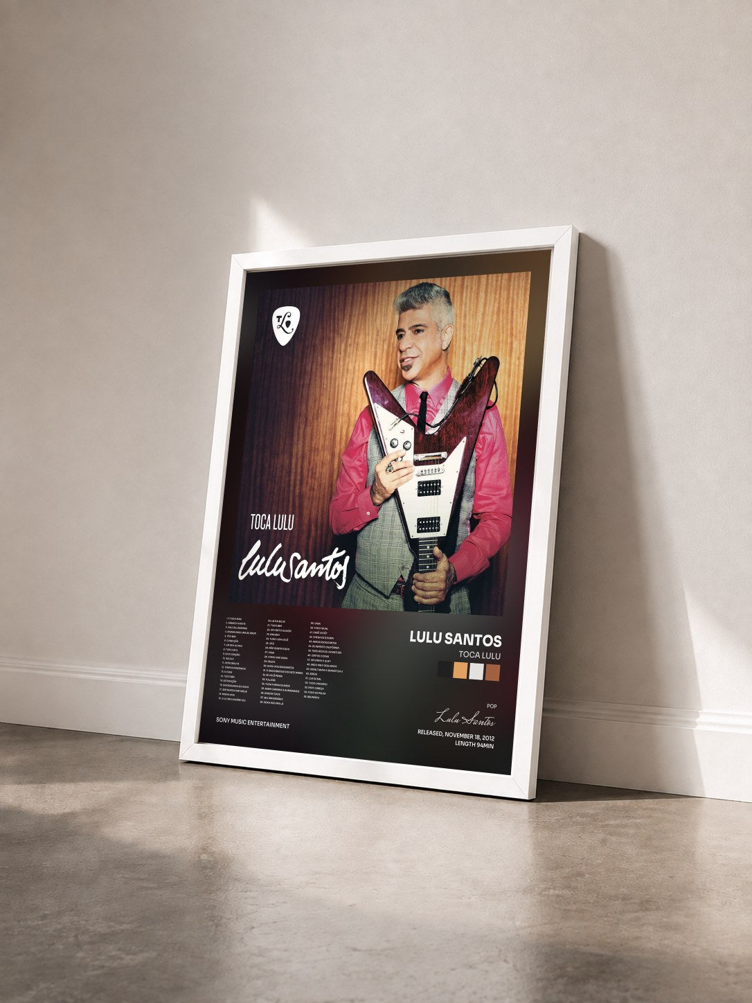 #blanc Tableau de l'album Toca Lulu de Lulu Santos vu de trois quarts, cadre blanc