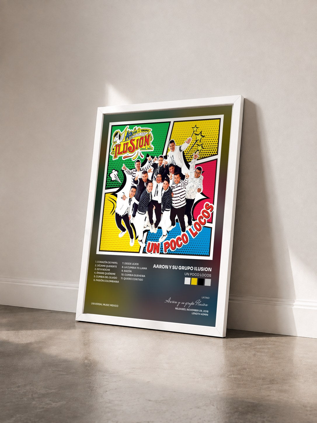 #blanc Tableau de l'album Un Poco Locos de Aaron y su grupo Ilusion vu de trois quarts, cadre blanc