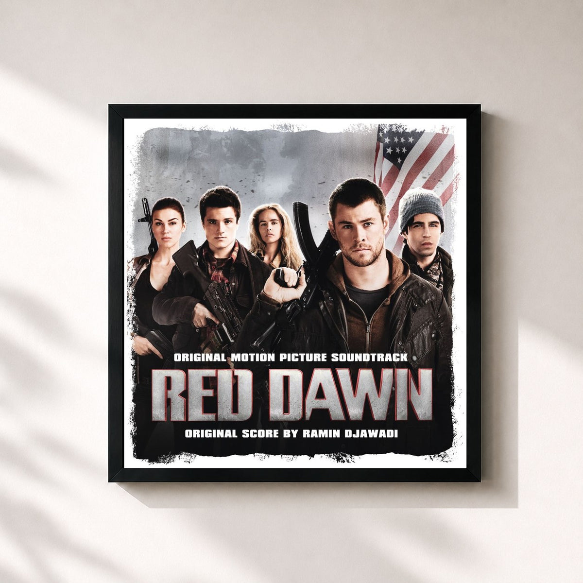 #noir Tableau carré de l'album Red Dawn de Ramin Djawadi, cadre noir 32x32 cm