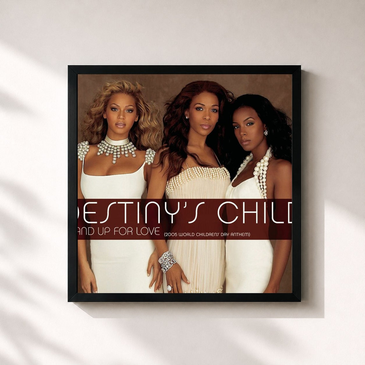 #noir Stand Up For Love (2005 World Children's Day Anthem) di Destiny's Child in stampa quadrata incorniciata, cornice nera 32x32 cm