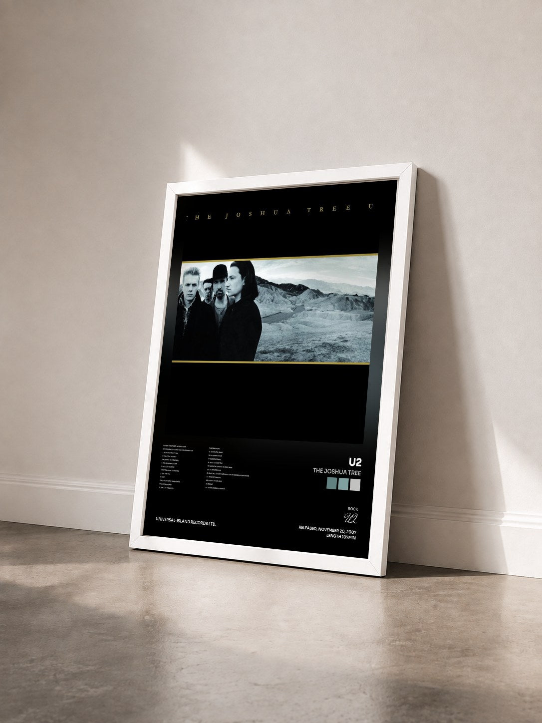 #blanc Tableau de l'album The Joshua Tree de U2 vu de trois quarts, cadre blanc