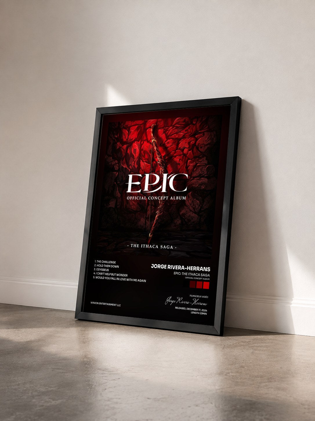 #noir Tableau de l'album EPIC: The Ithaca Saga (Official Concept Album) de Jorge Rivera-Herrans vu de trois quarts, cadre noir
