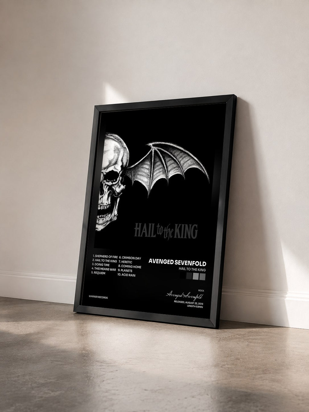 #noir Tableau de l'album Hail to the King de Avenged Sevenfold vu de trois quarts, cadre noir