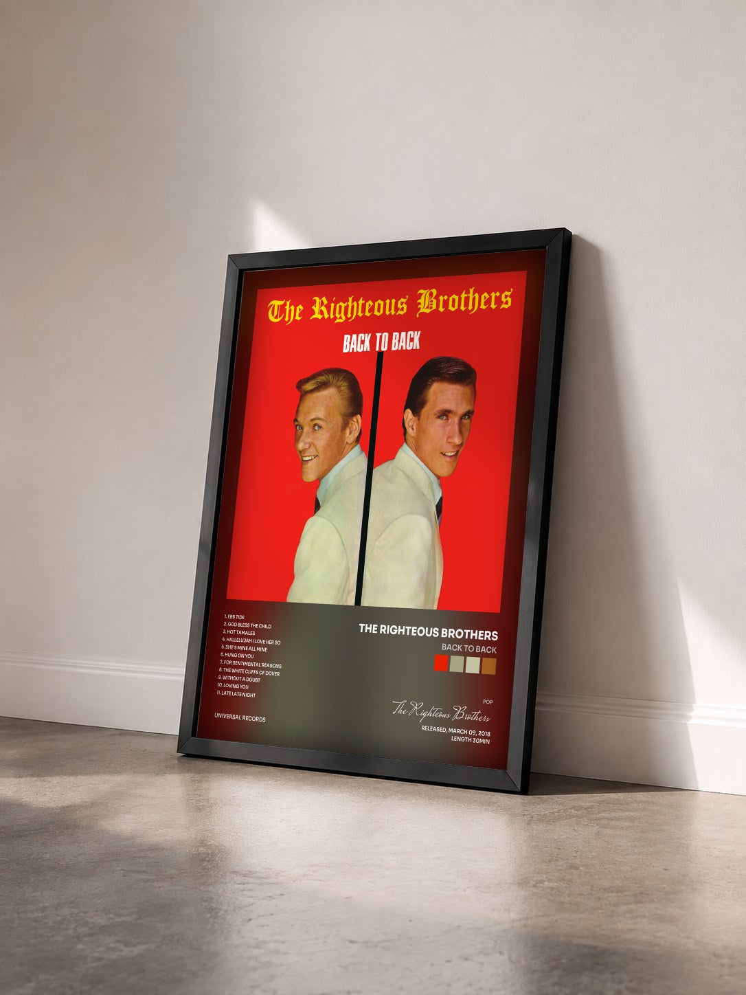 #noir Tableau de l'album Back To Back de The Righteous Brothers vu de trois quarts, cadre noir