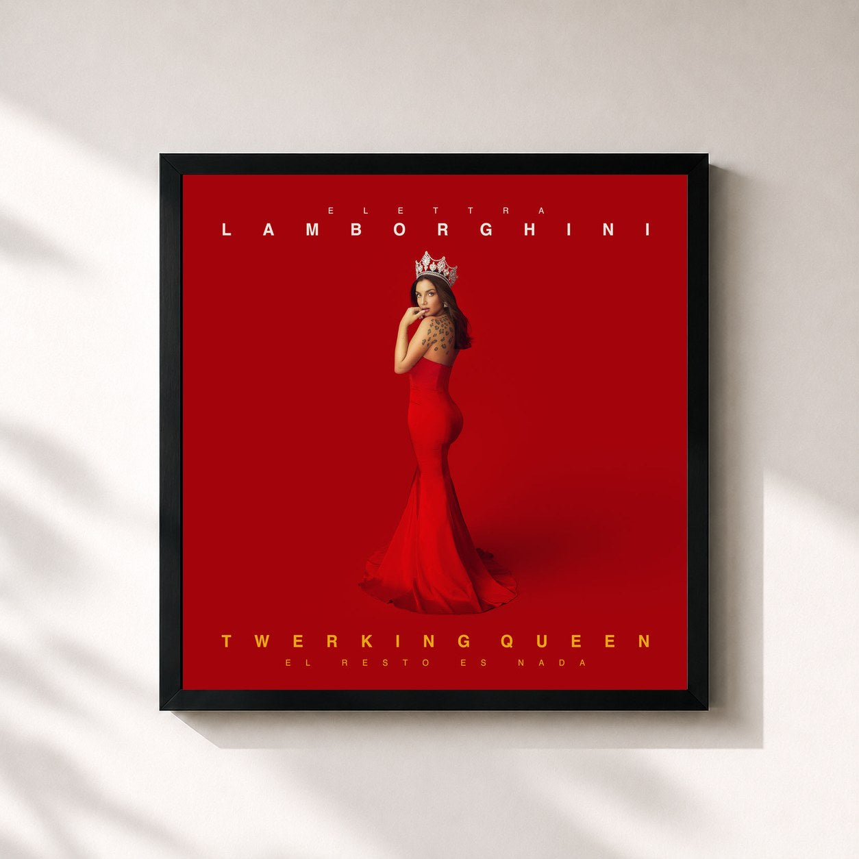 #noir Tableau carré de l'album Twerking Queen (El Resto Es Nada) de Elettra Lamborghini, cadre noir 32x32 cm