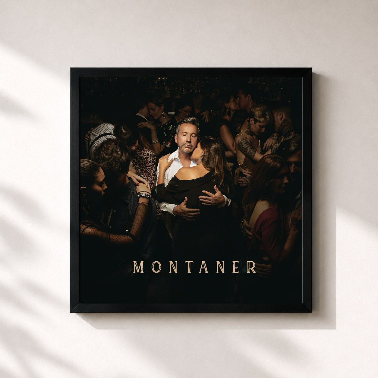 #noir Tableau carré de l'album Montaner de Ricardo Montaner, cadre noir 32x32 cm