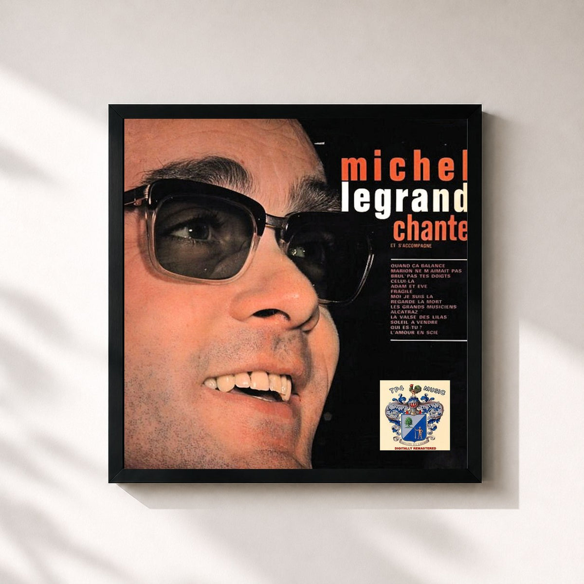 #noir Tableau carré de l'album Chante de Michel Legrand, cadre noir 32x32 cm