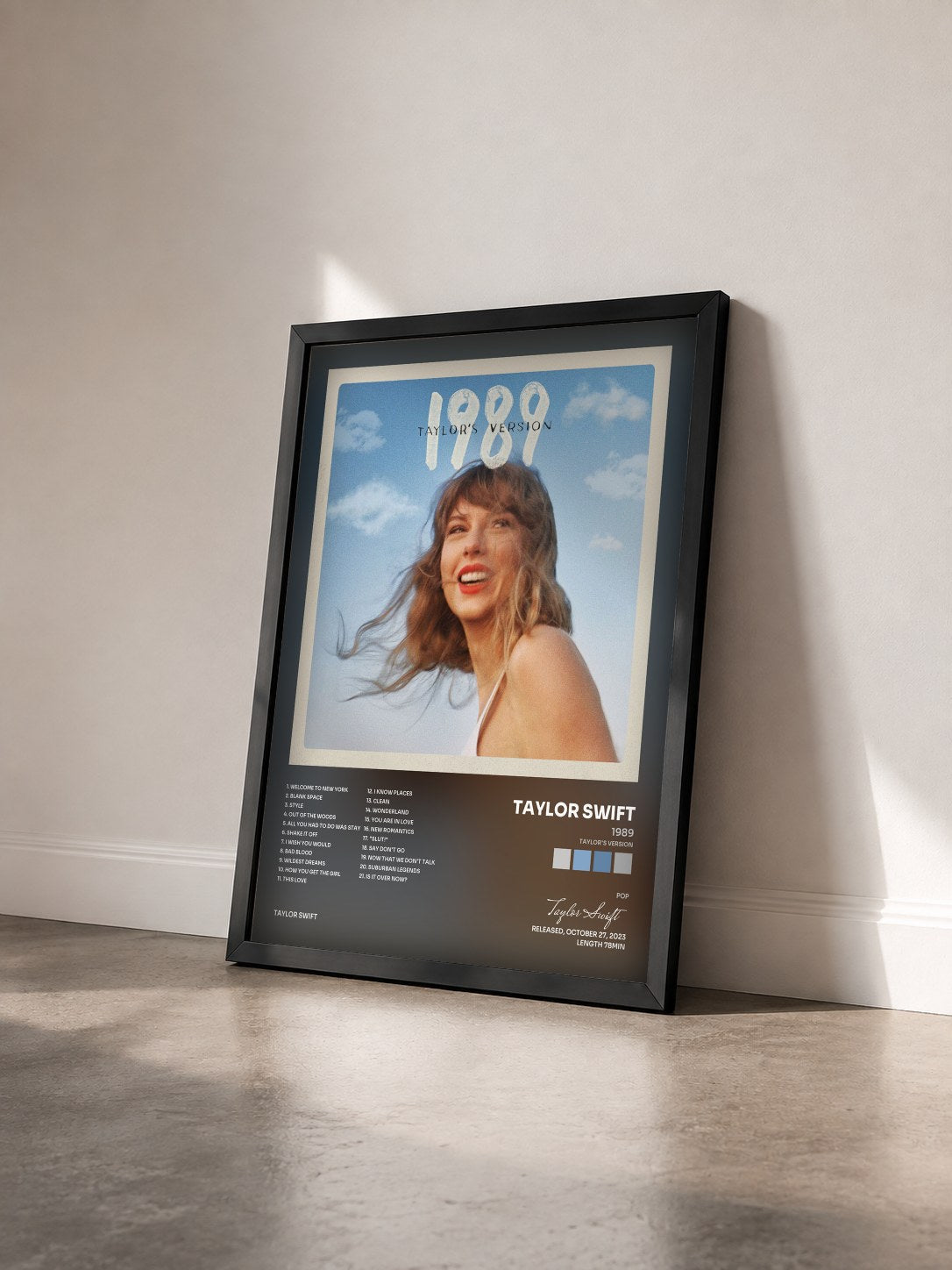 #noir Tableau de l'album 1989 (Taylor's Version) de Taylor Swift vu de trois quarts, cadre noir