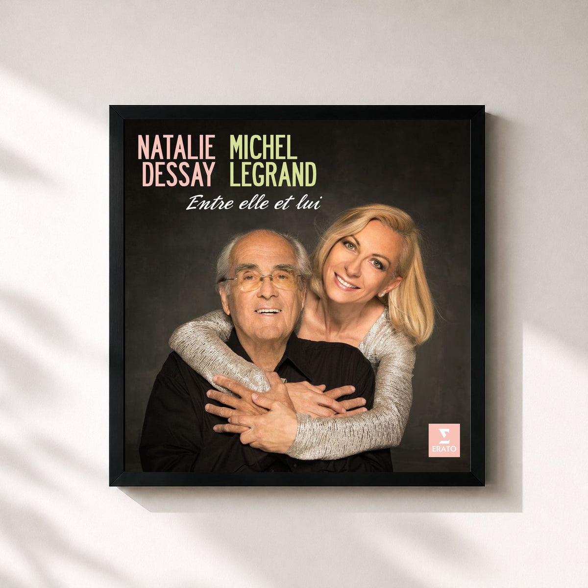 #noir Tableau carré de l'album Entre elle et lui de Natalie Dessay, cadre noir 32x32 cm