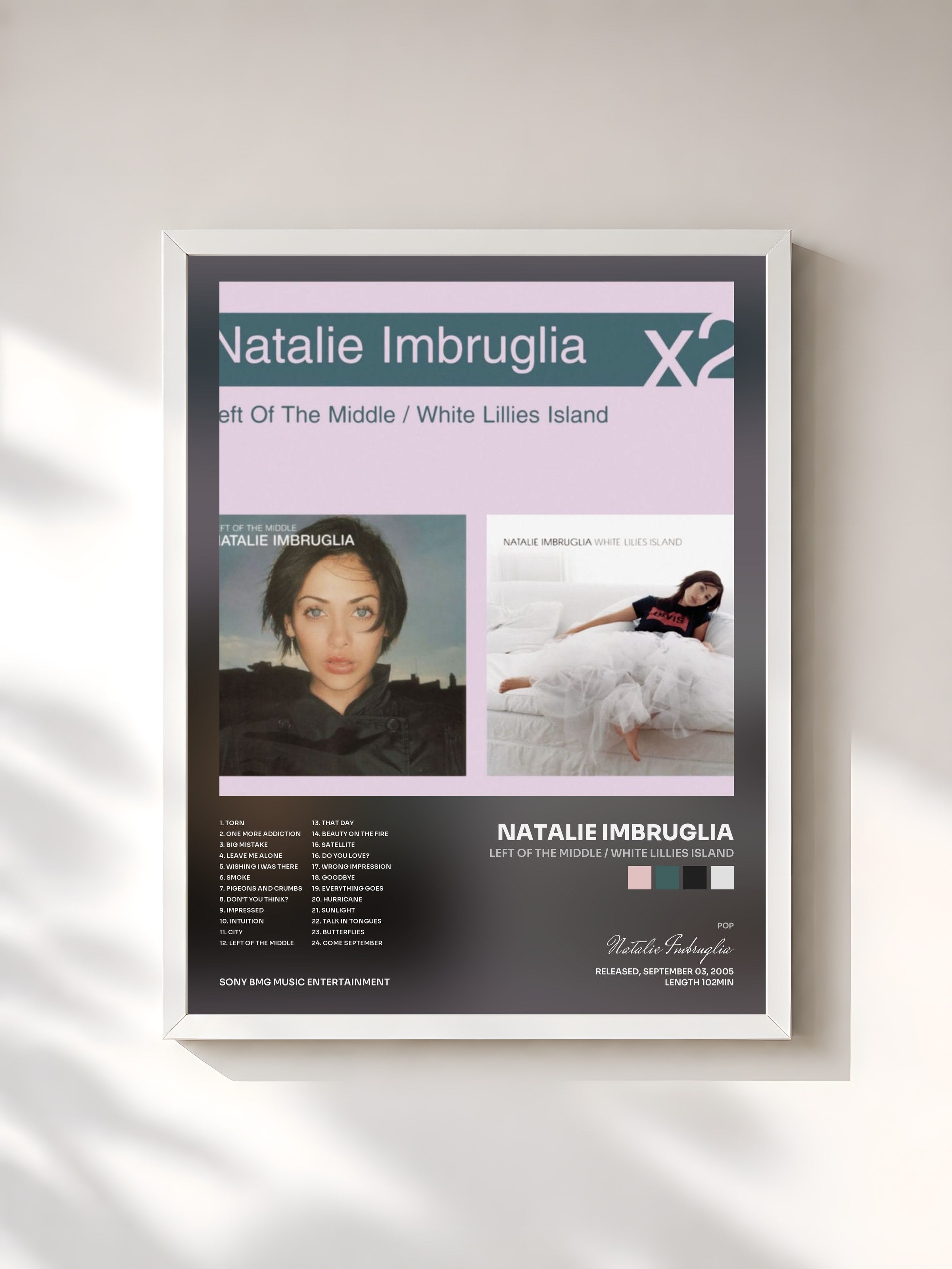 #blanc Tableau de l'album Left Of The Middle / White Lillies Island de Natalie Imbruglia, cadre blanc, imprimé et encadré en France