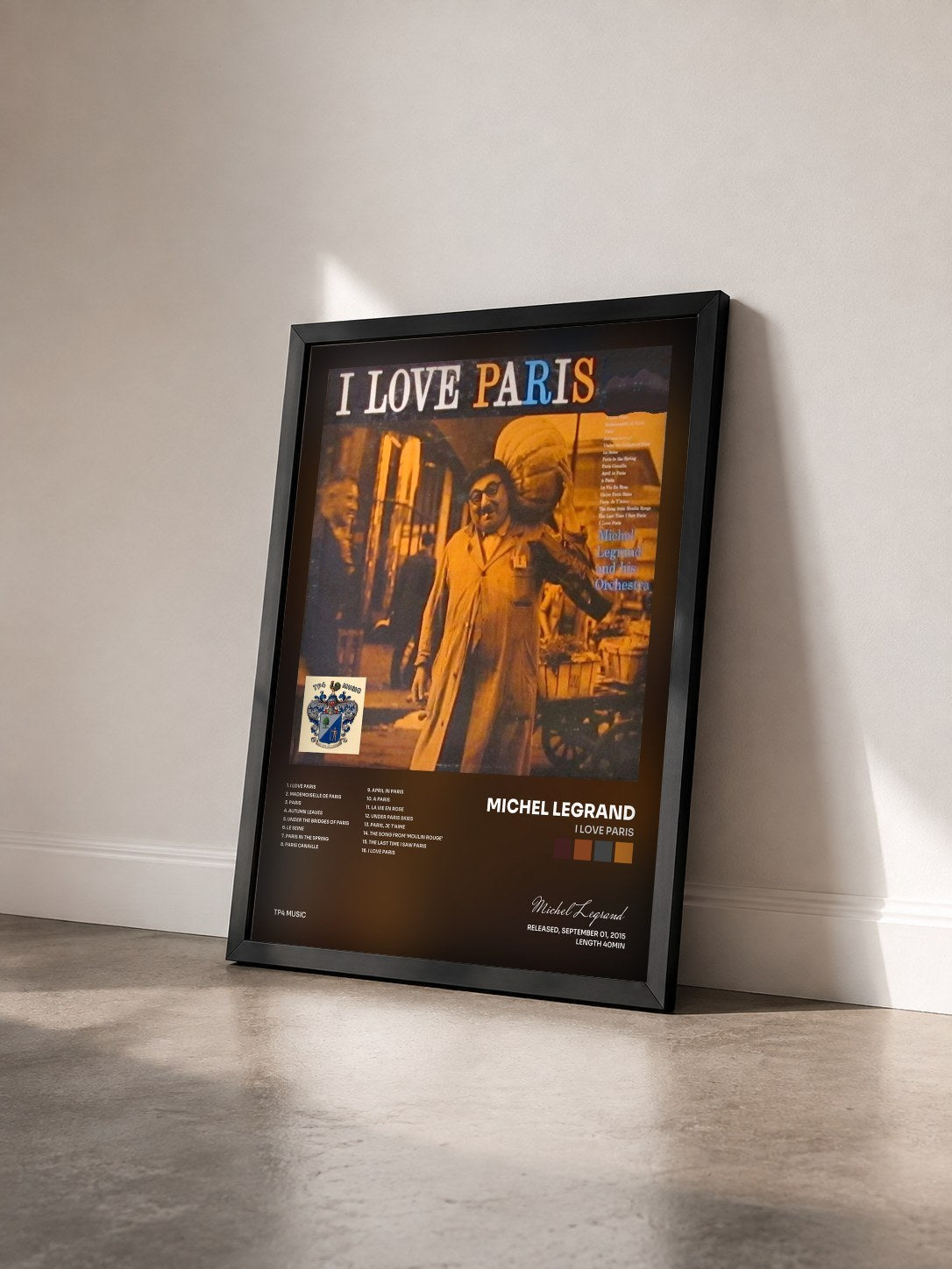 #noir Tableau de l'album I Love Paris de Michel Legrand vu de trois quarts, cadre noir