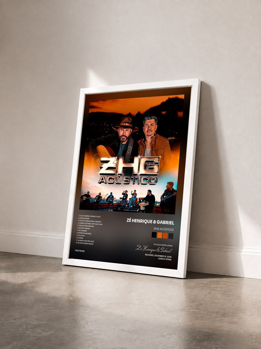 #blanc Tableau de l'album ZHG Acústico de Zé Henrique & Gabriel vu de trois quarts, cadre blanc