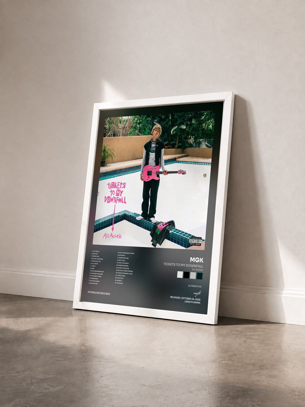 #blanc Tableau de l'album Tickets To My Downfall (All Access) de mgk vu de trois quarts, cadre blanc