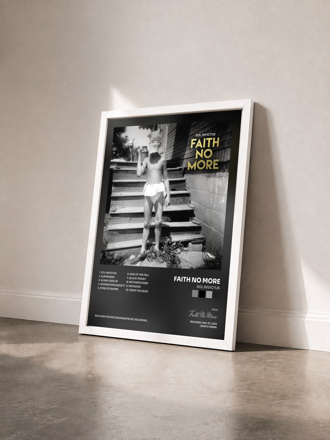 #blanc Tableau de l'album Sol Invictus de Faith No More vu de trois quarts, cadre blanc