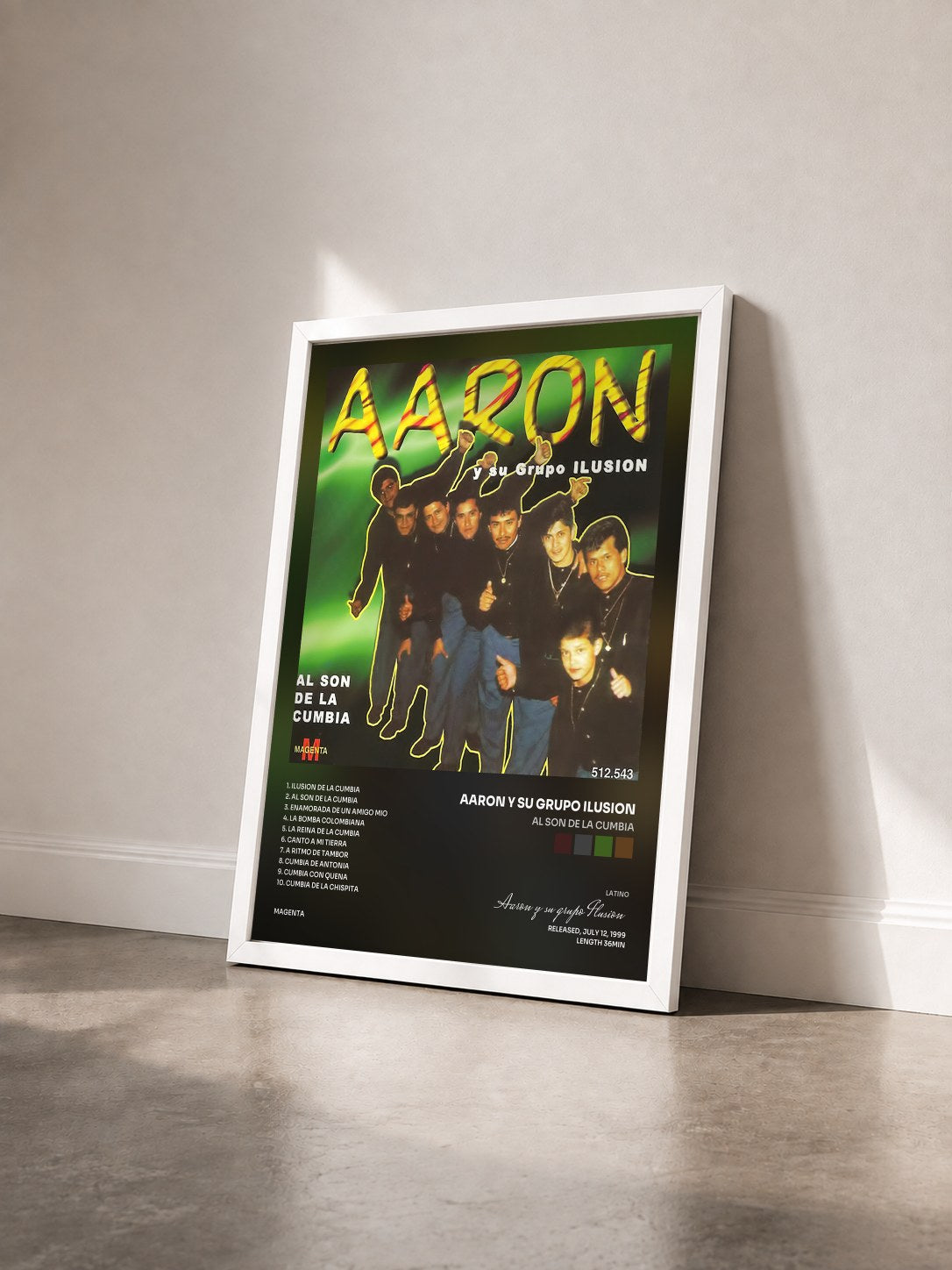 #blanc Tableau de l'album Al Son de la Cumbia de Aaron y su grupo Ilusion vu de trois quarts, cadre blanc