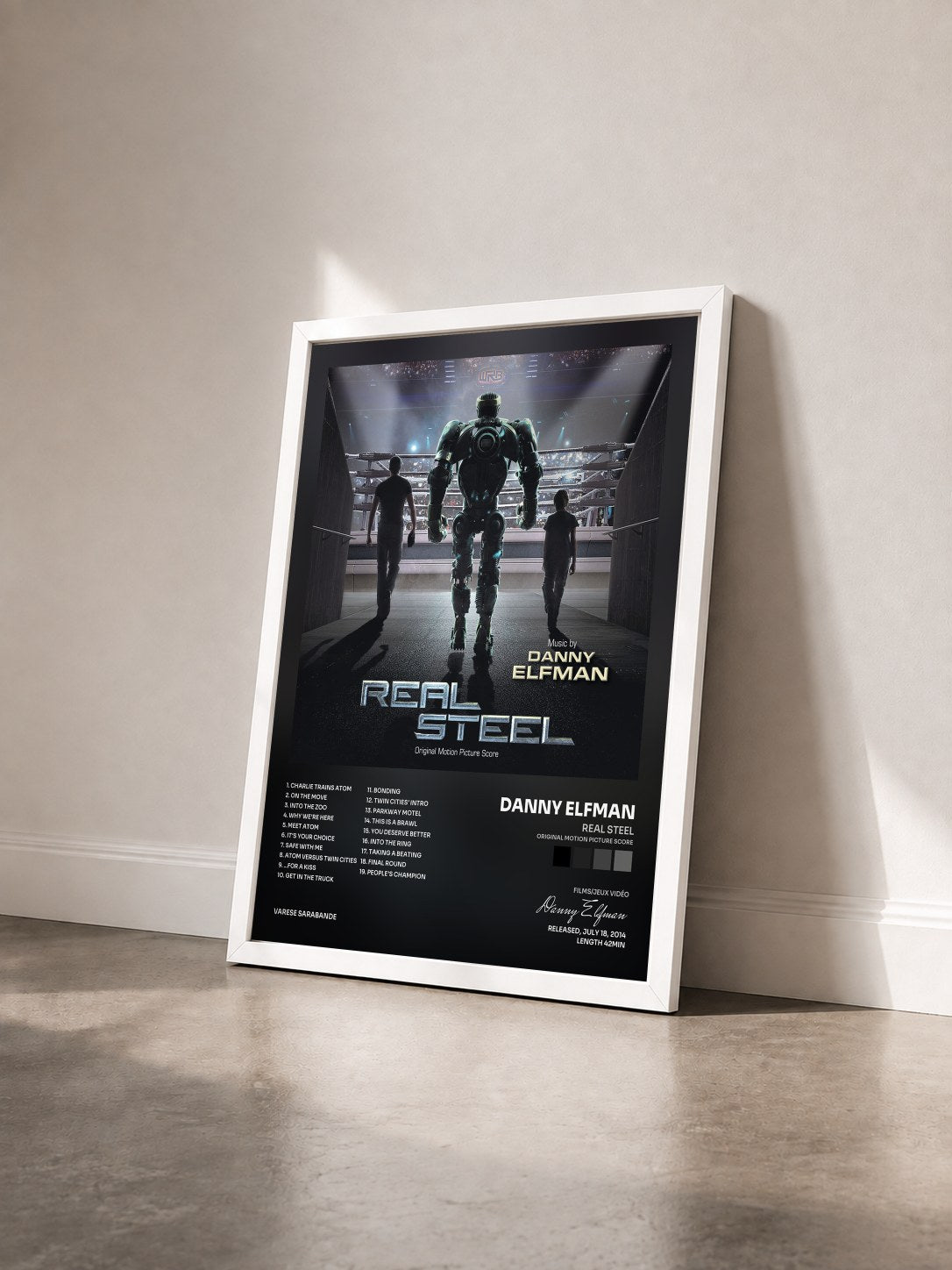 #blanc Tableau de l'album Real Steel (Original Motion Picture Score) de Danny Elfman vu de trois quarts, cadre blanc