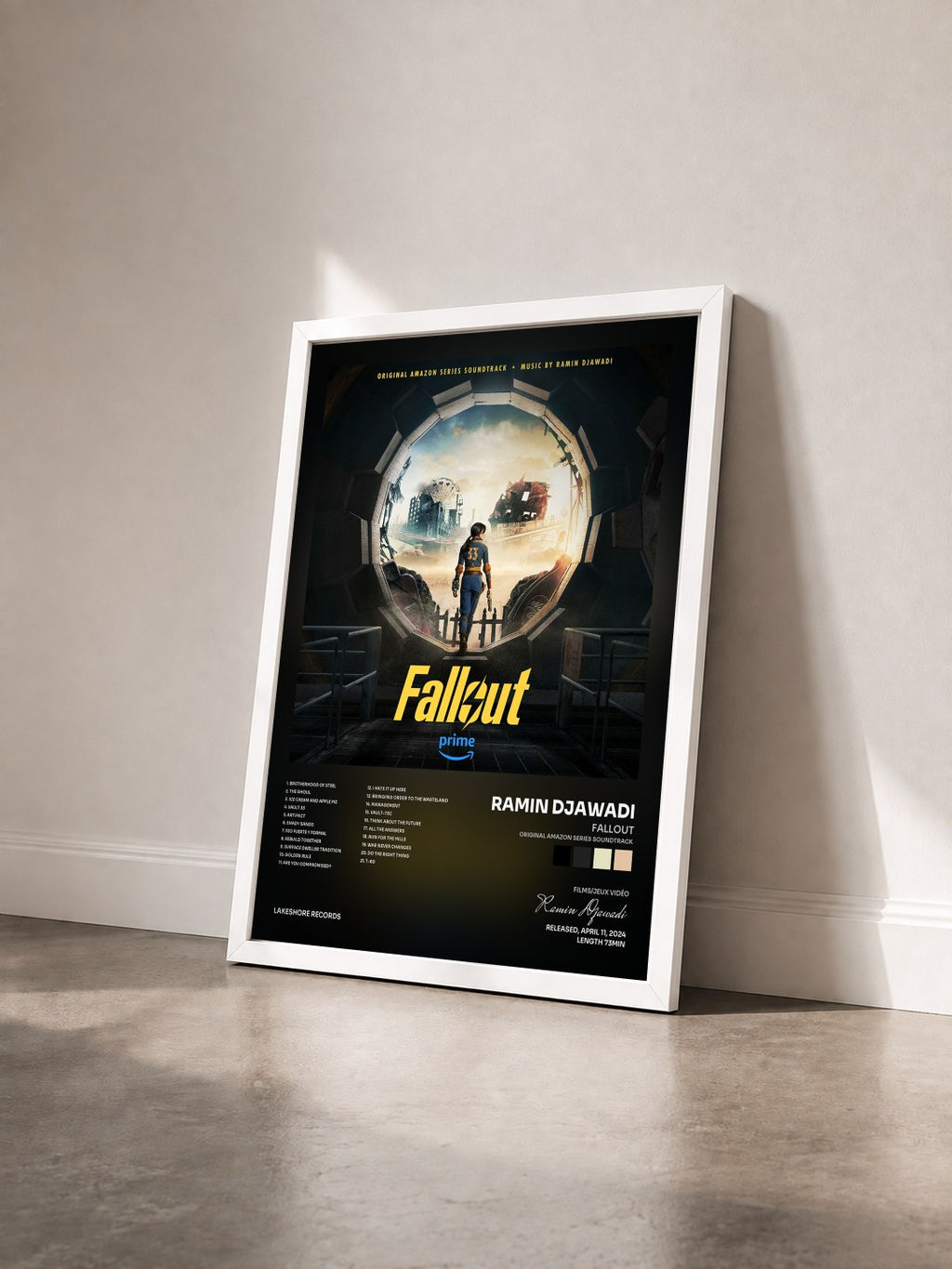 #blanc Tableau de l'album Fallout (Original Amazon Series Soundtrack) de Ramin Djawadi vu de trois quarts, cadre blanc