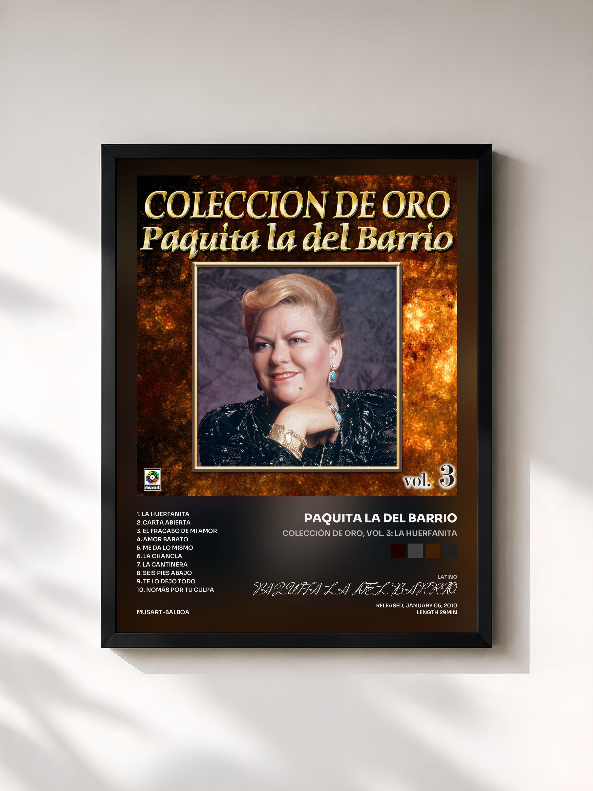 #noir Tableau de l'album Colección De Oro, Vol. 3: La Huerfanita de PAQUITA LA DEL BARRIO, cadre noir, imprimé et encadré en France