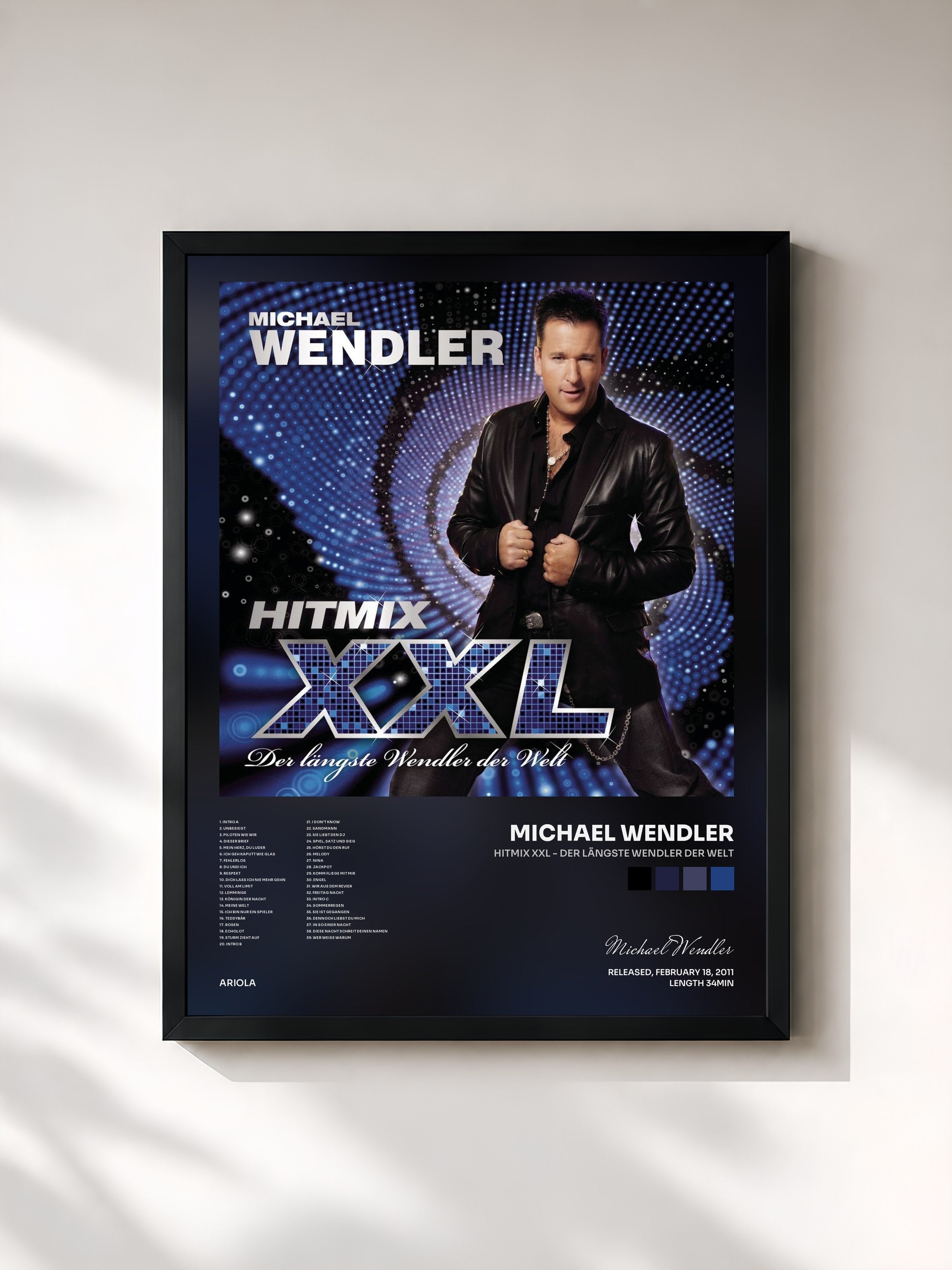 #noir Tableau de l'album Hitmix XXL - der längste Wendler der Welt de Michael Wendler, cadre noir, imprimé et encadré en France