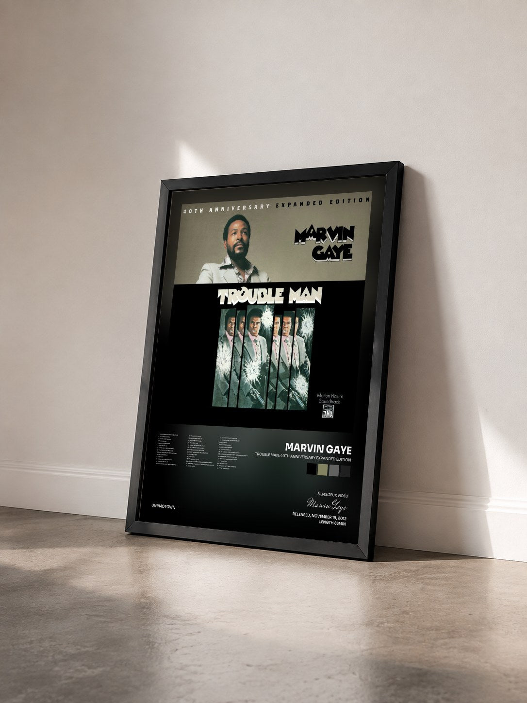#noir Tableau de l'album Trouble Man: 40th Anniversary Expanded Edition de Marvin Gaye vu de trois quarts, cadre noir