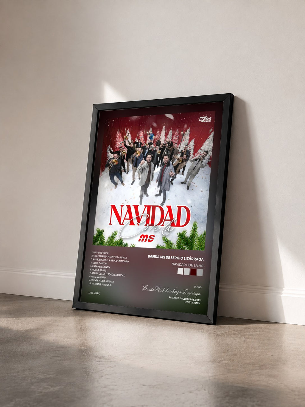 #noir Tableau de l'album Navidad con la MS de Banda MS de Sergio Lizárraga vu de trois quarts, cadre noir