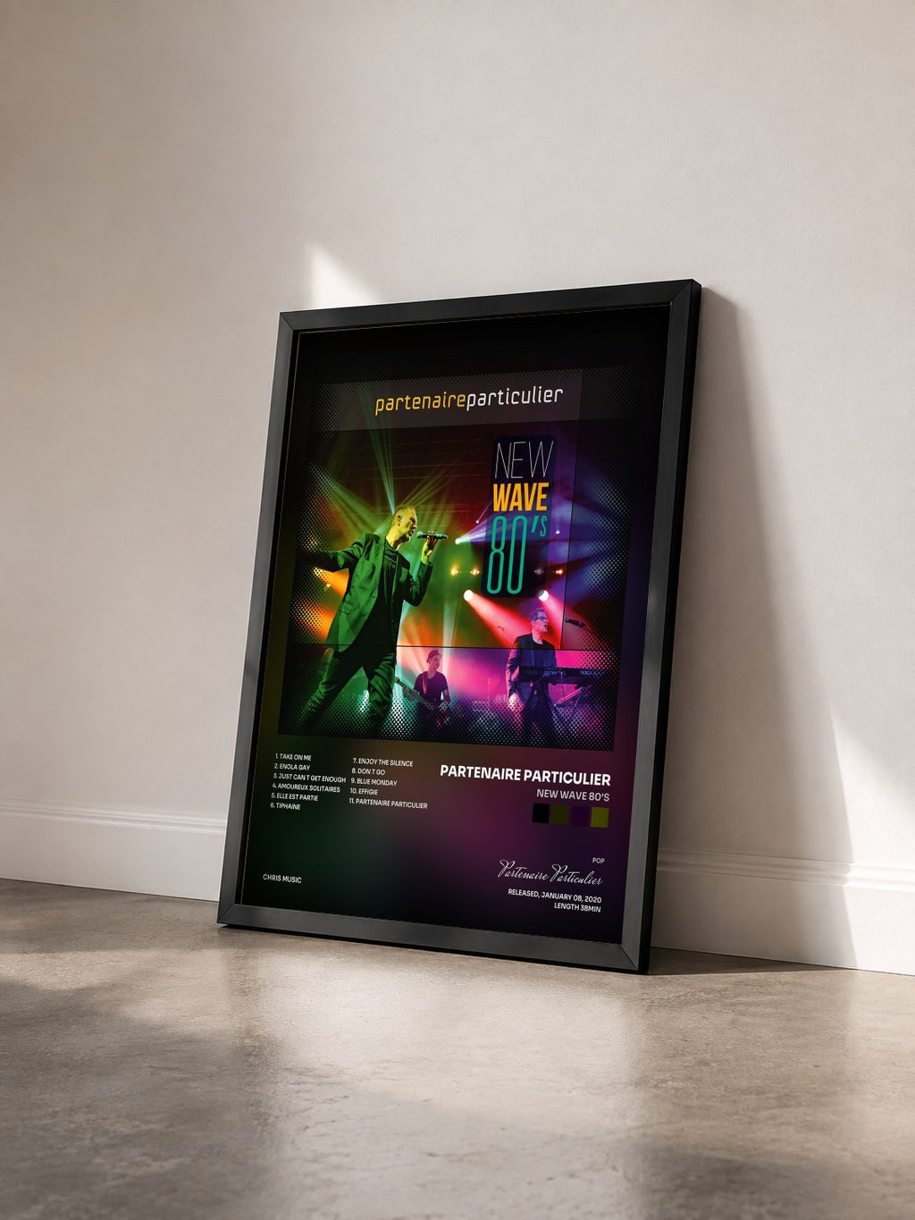 #noir Tableau de l'album New Wave 80's de Partenaire Particulier vu de trois quarts, cadre noir