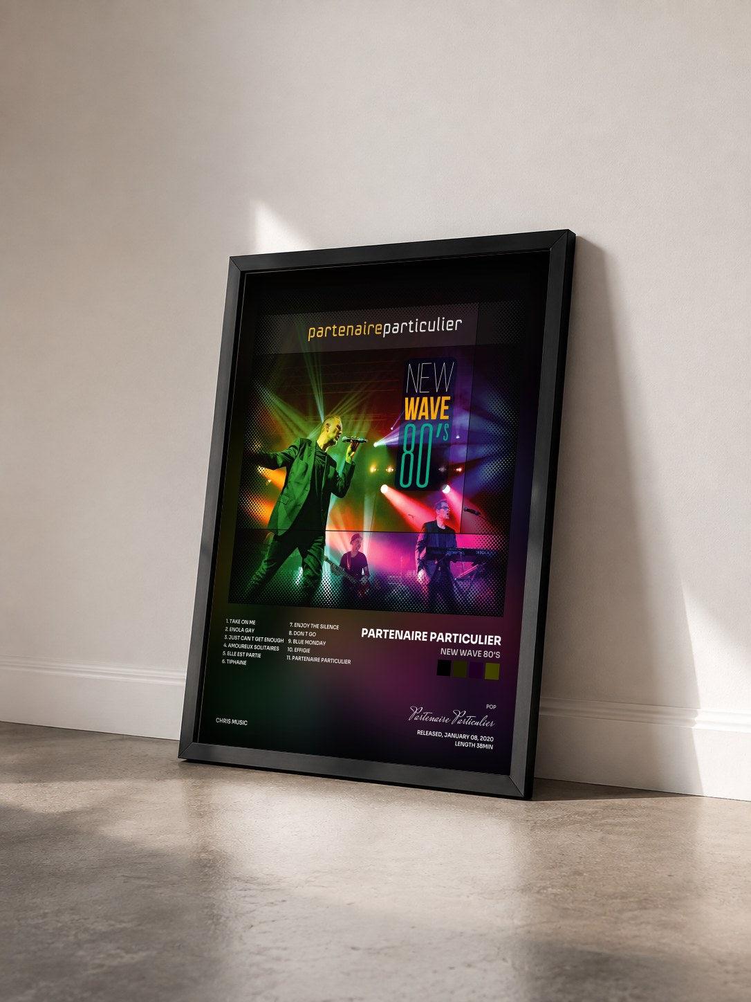 #noir Tableau de l'album New Wave 80's de Partenaire Particulier vu de trois quarts, cadre noir