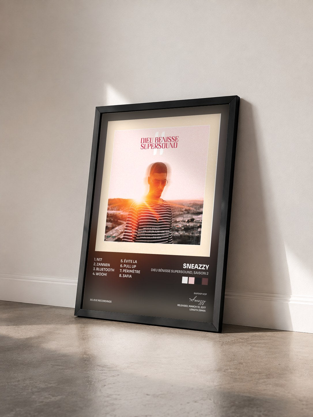 #noir Tableau de l'album Dieu bénisse Supersound, saison 2 de Sneazzy vu de trois quarts, cadre noir