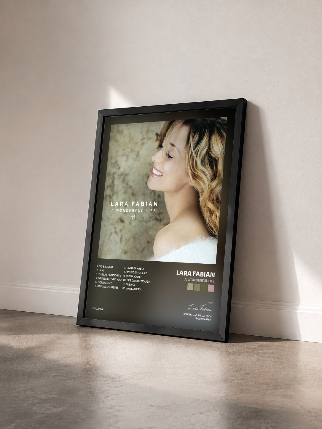 #noir A Wonderful Life di Lara Fabian in stampa incorniciata vista di tre quarti, cornice nera