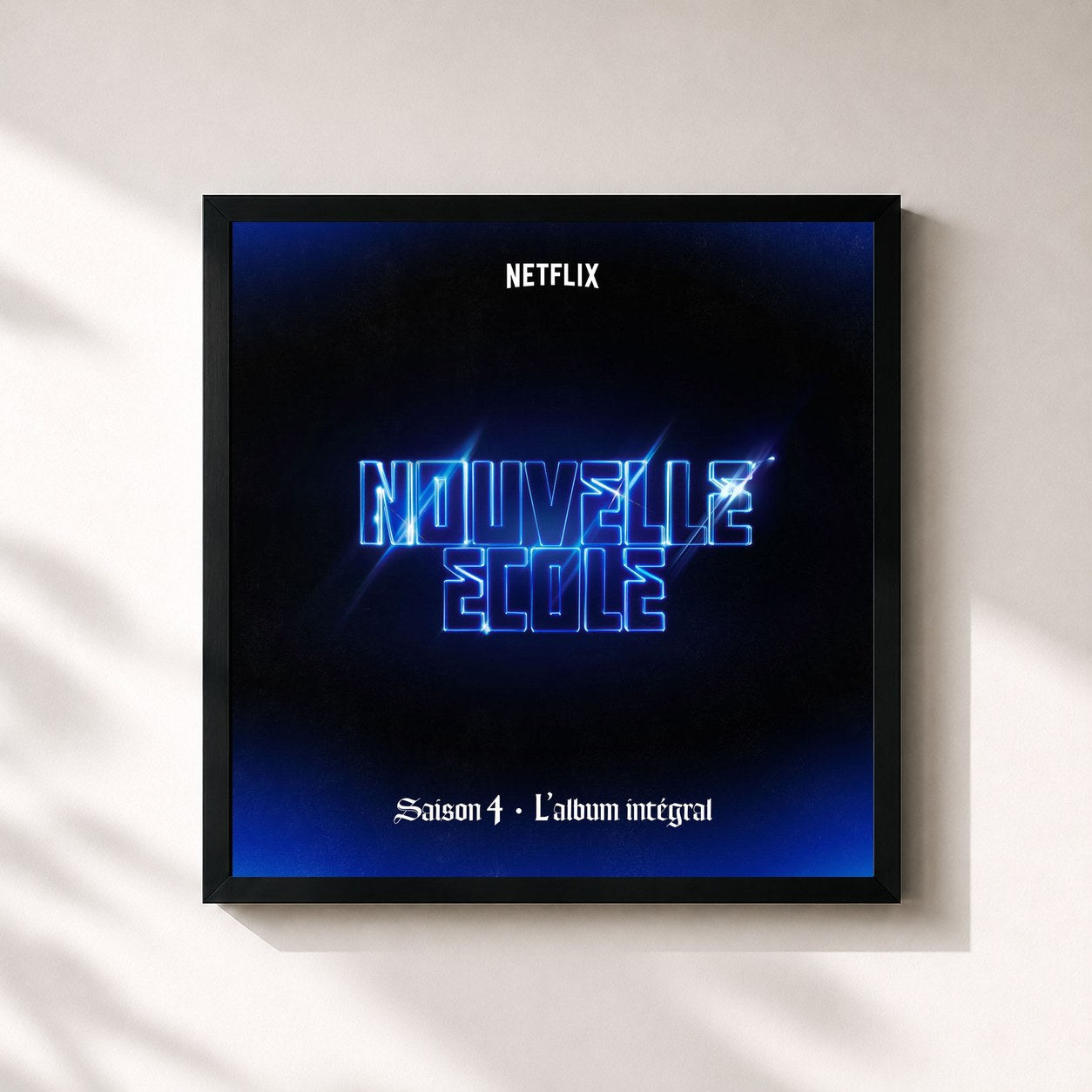 #noir Tableau carré de l'album Nouvelle École | Saison 4 | L'album Intégral (Série Netflix) de Nouvelle Ecole, cadre noir 32x32 cm