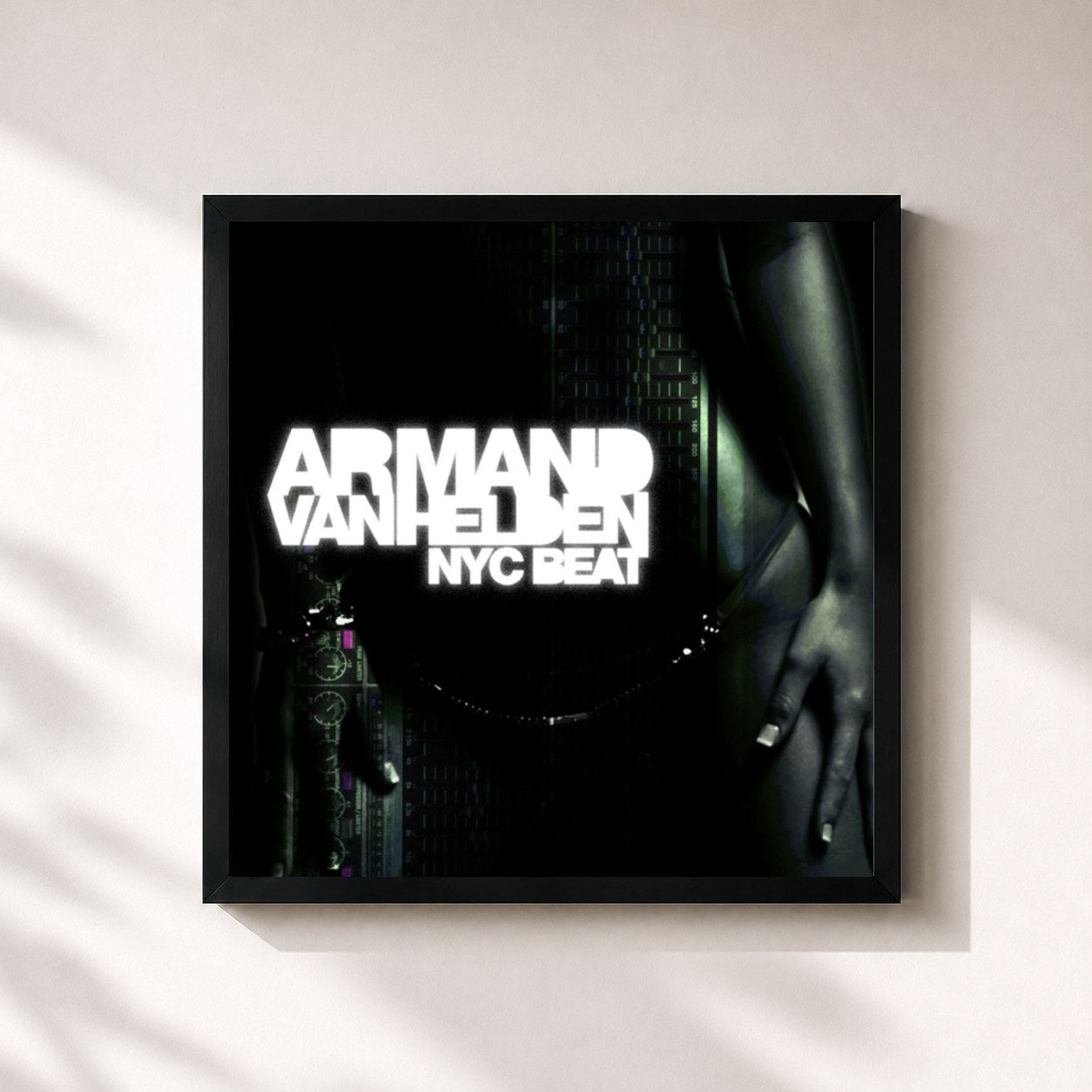 #noir Tableau carré de l'album NYC Beat de Armand van Helden, cadre noir 32x32 cm