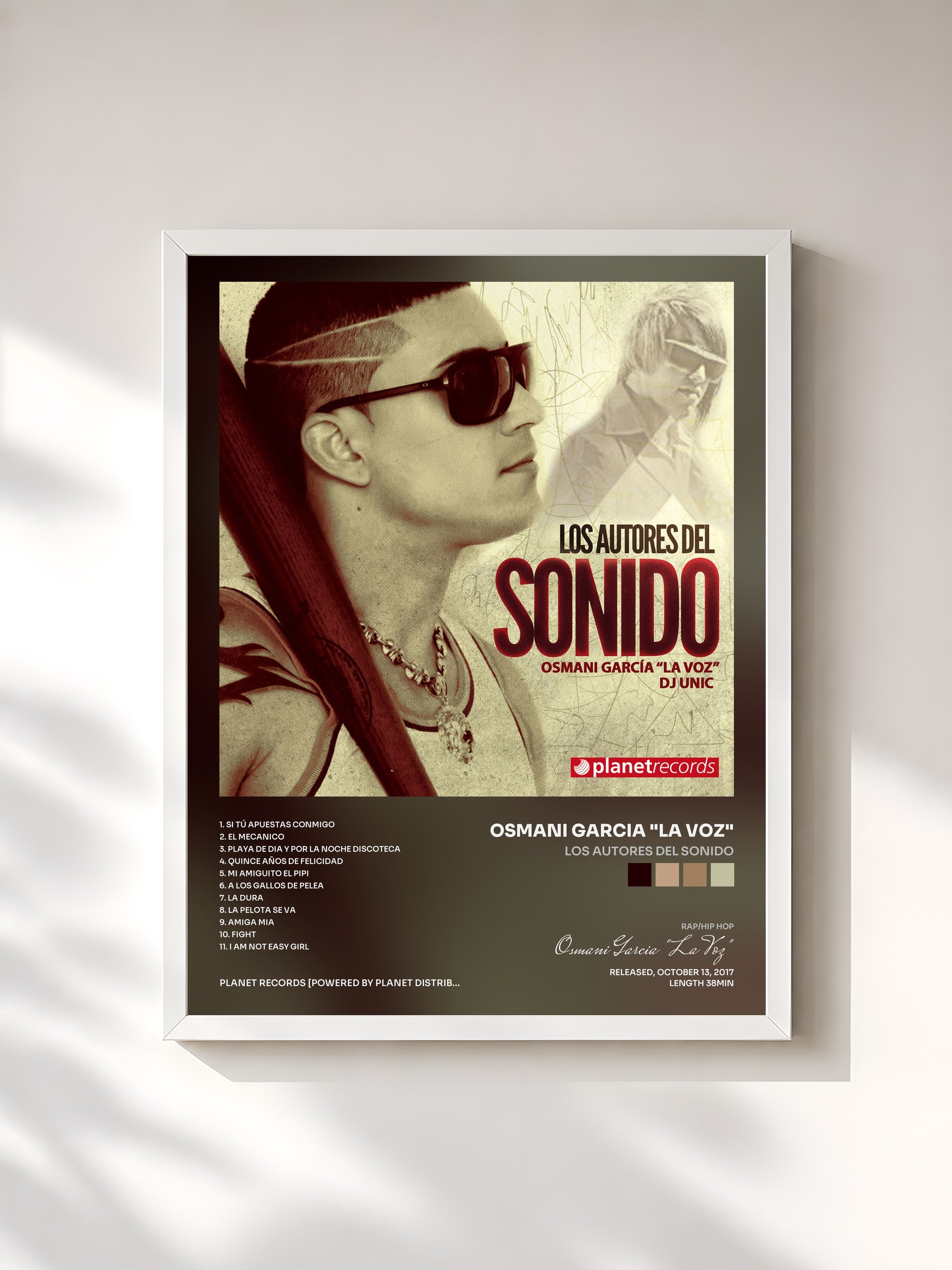 #blanc Tableau de l'album Los Autores Del Sonido de Osmani Garcia "La Voz", cadre blanc, imprimé et encadré en France