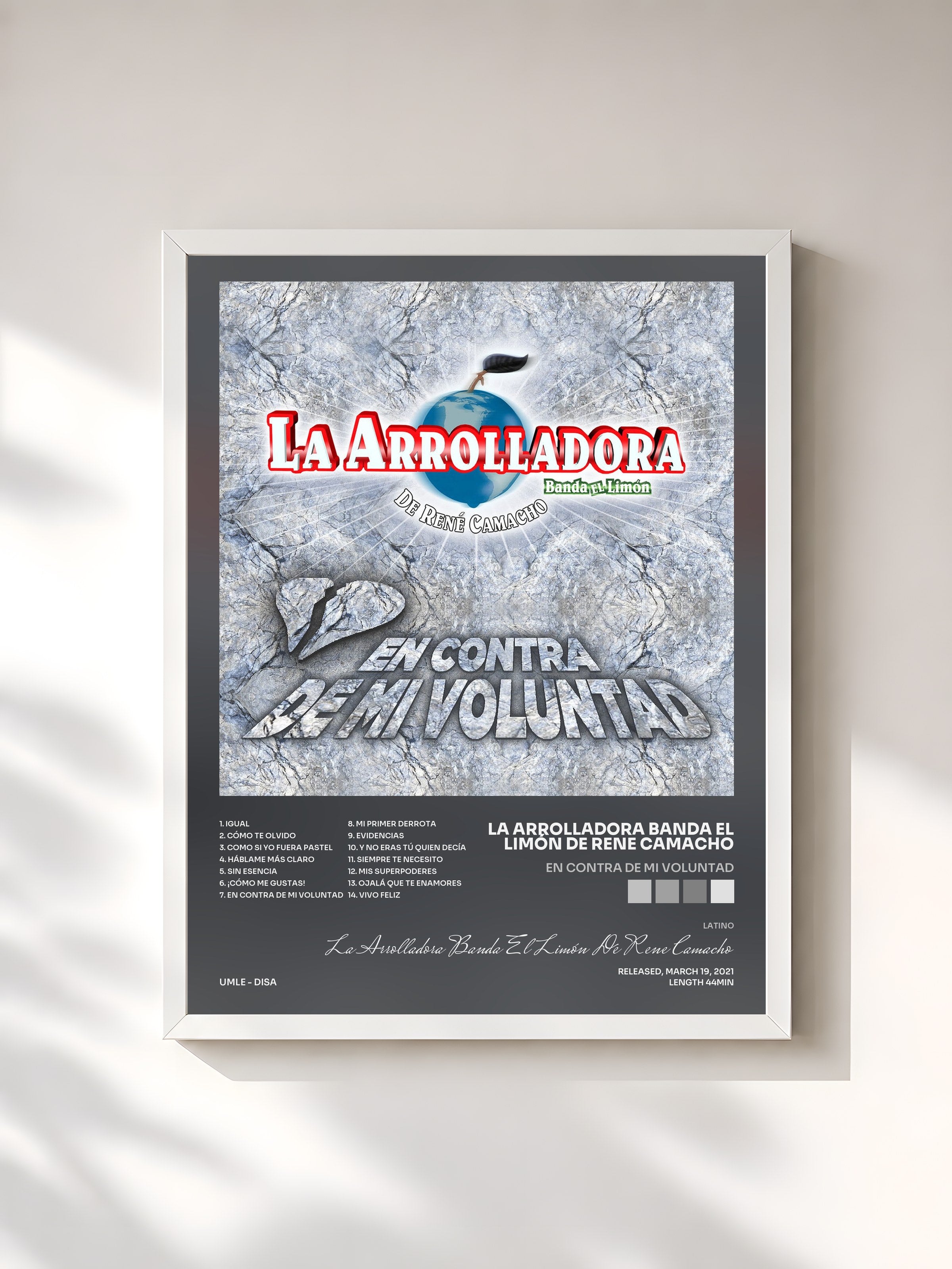 #blanc Tableau de l'album En Contra De Mi Voluntad de La Arrolladora Banda El Limón De Rene Camacho, cadre blanc, imprimé et encadré en France