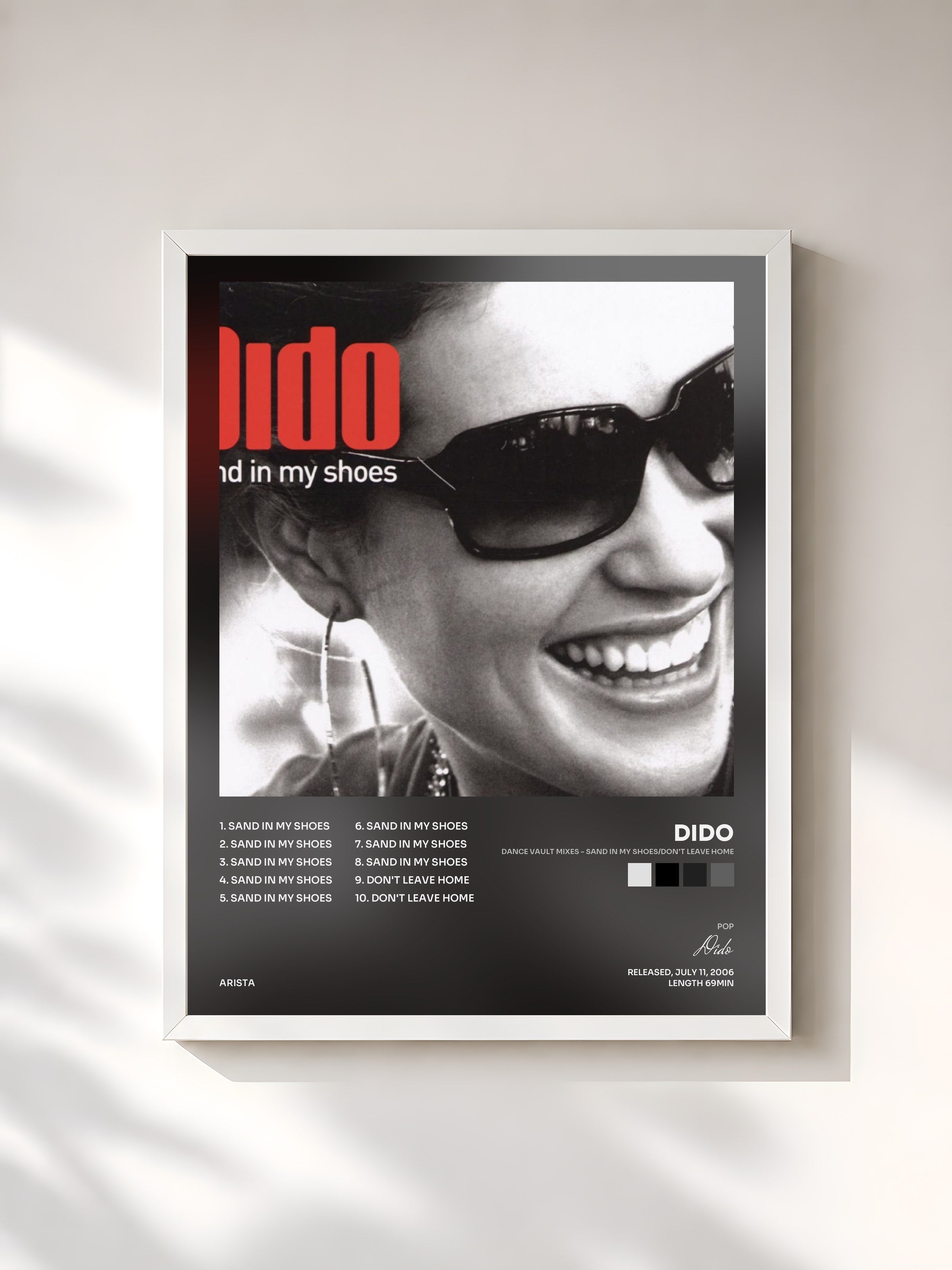 #blanc Tableau de l'album Dance Vault Mixes - Sand In My Shoes/Don't Leave Home de Dido, cadre blanc, imprimé et encadré en France