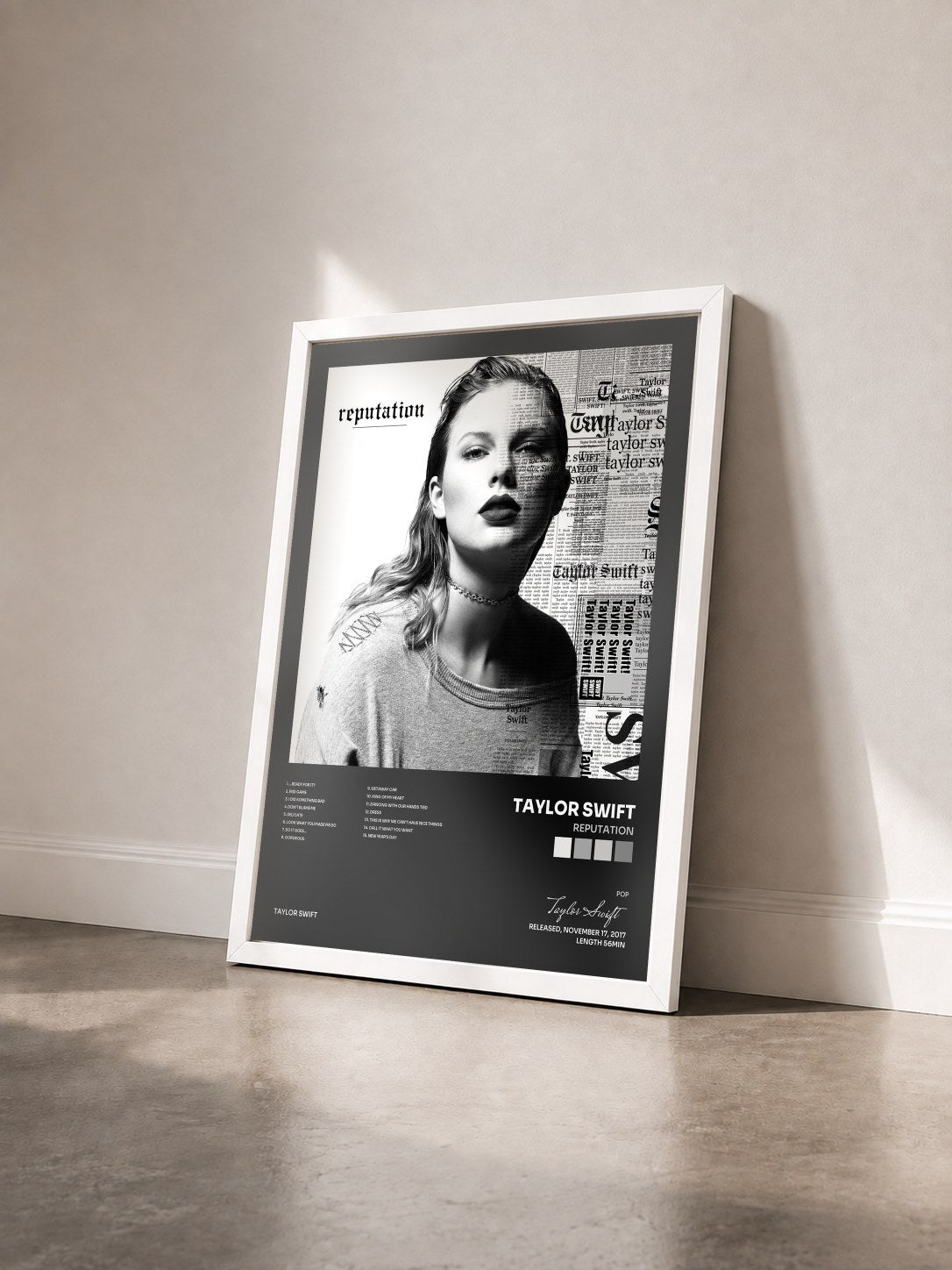 #blanc reputation di Taylor Swift in stampa incorniciata vista di tre quarti, cornice bianca