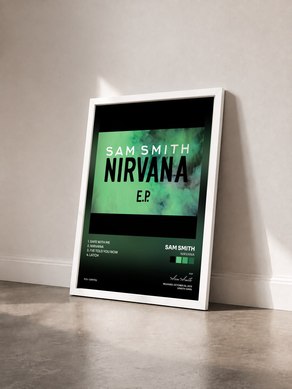 #blanc Tableau de l'album Nirvana de Sam Smith vu de trois quarts, cadre blanc