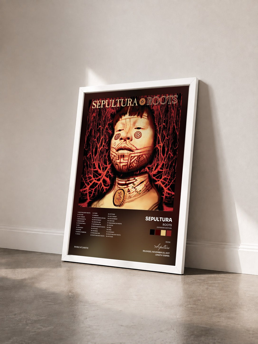 #blanc Tableau de l'album Roots (Expanded Edition) de Sepultura vu de trois quarts, cadre blanc