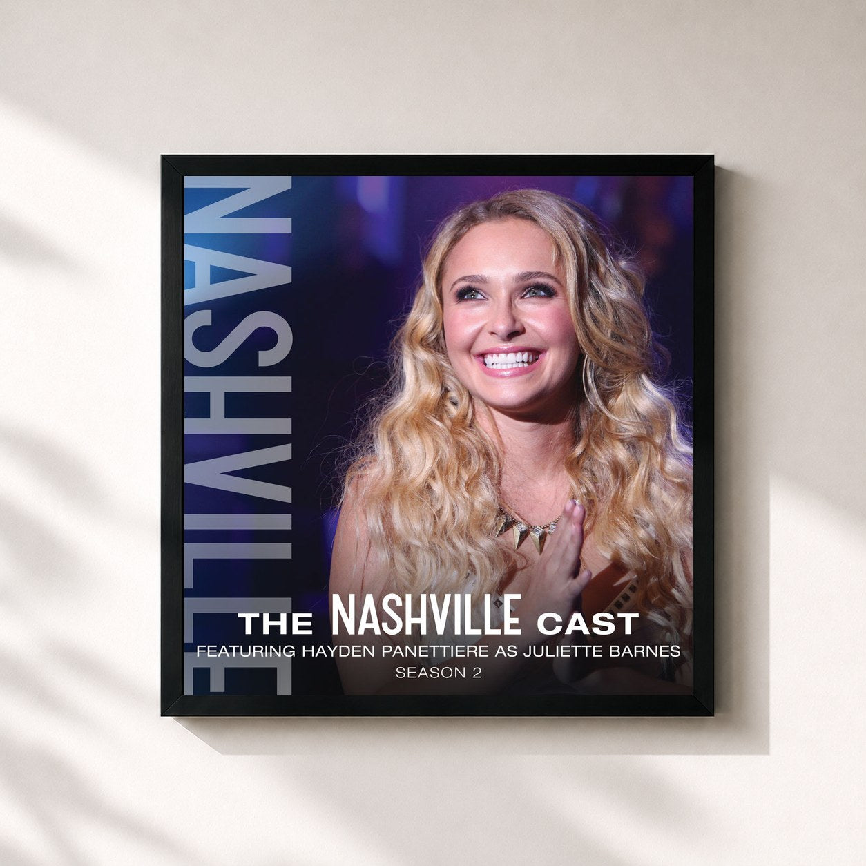 #noir Tableau carré de l'album Hayden Panettiere As Juliette Barnes, Season 2 de Nashville Cast, cadre noir 32x32 cm