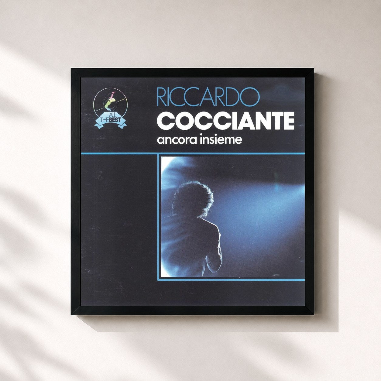 #noir Tableau carré de l'album Ancora Insieme de Riccardo Cocciante, cadre noir 32x32 cm
