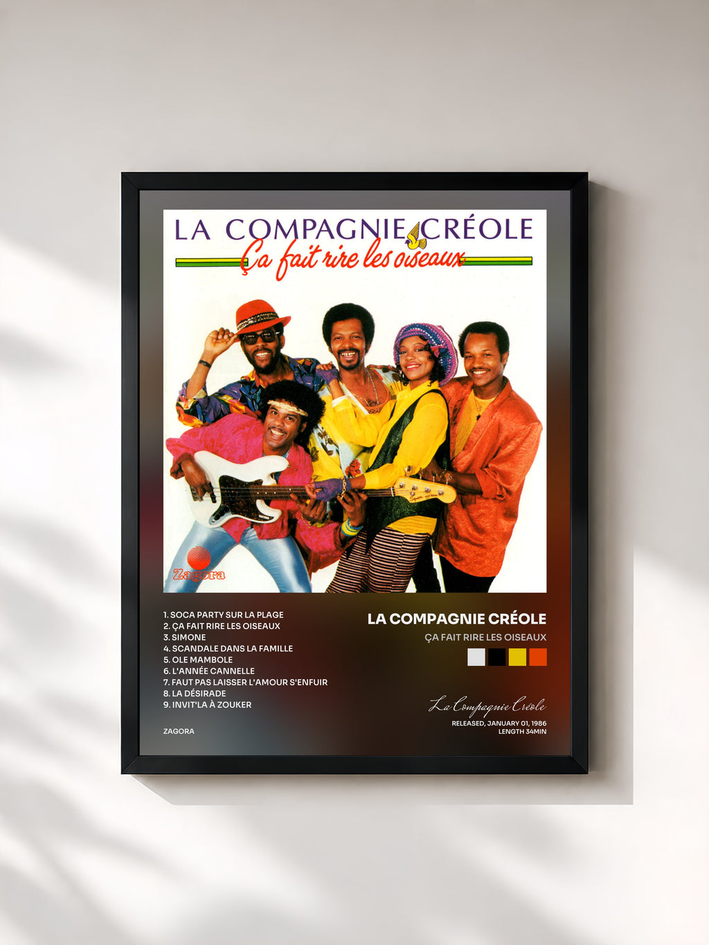 #noir Tableau de l'album Ça fait rire les oiseaux de La Compagnie Créole, cadre noir, imprimé et encadré en France