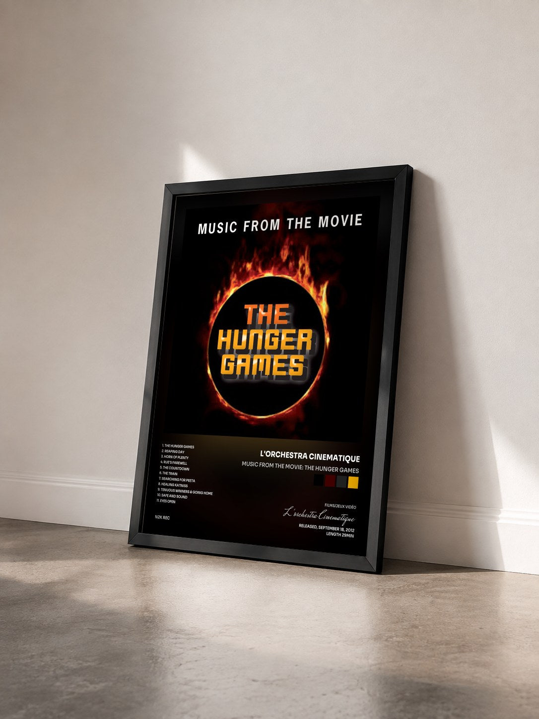 #noir Tableau de l'album Music from the Movie: The Hunger Games de L'orchestra Cinematique vu de trois quarts, cadre noir