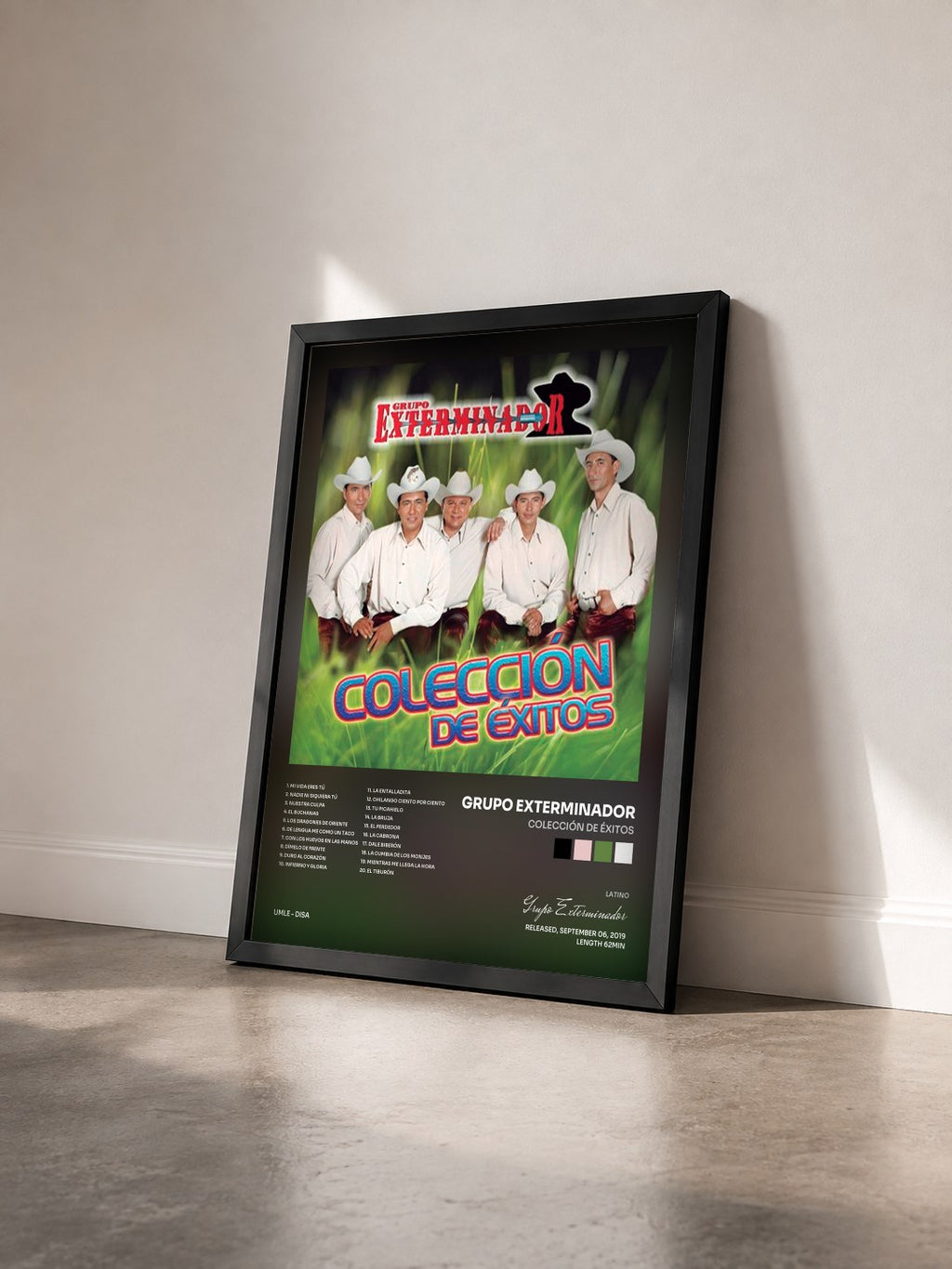 #noir Tableau de l'album Colección De Éxitos de Grupo Exterminador vu de trois quarts, cadre noir