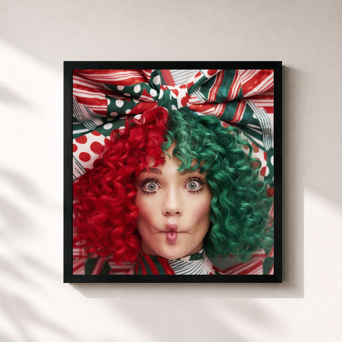 #noir Tableau carré de l'album Everyday Is Christmas (Deluxe Edition) de Sia, cadre noir 32x32 cm
