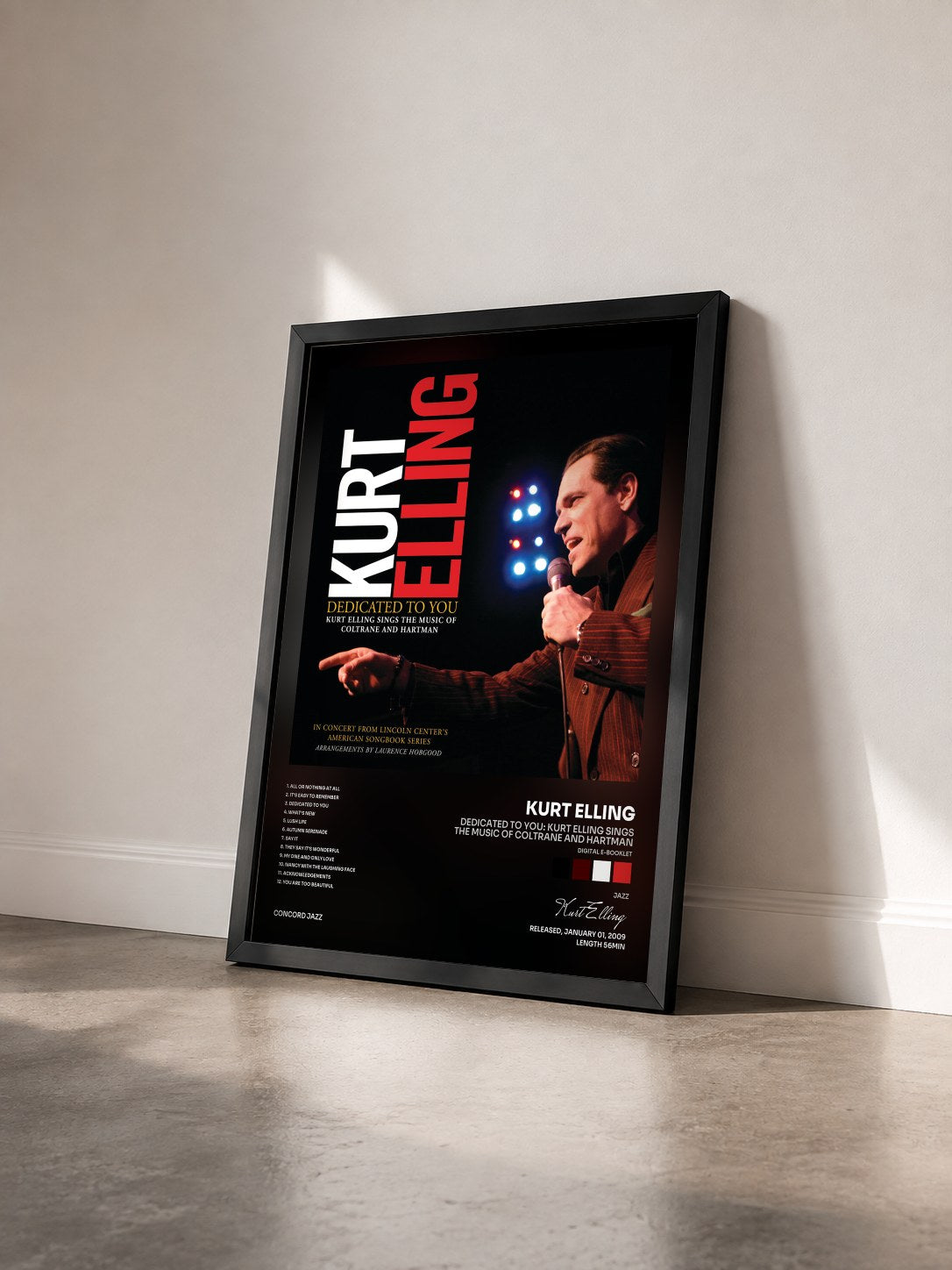 #noir Tableau de l'album Dedicated To You: Kurt Elling Sings the Music of Coltrane and Hartman (Digital e-Booklet) de Kurt Elling vu de trois quarts, cadre noir