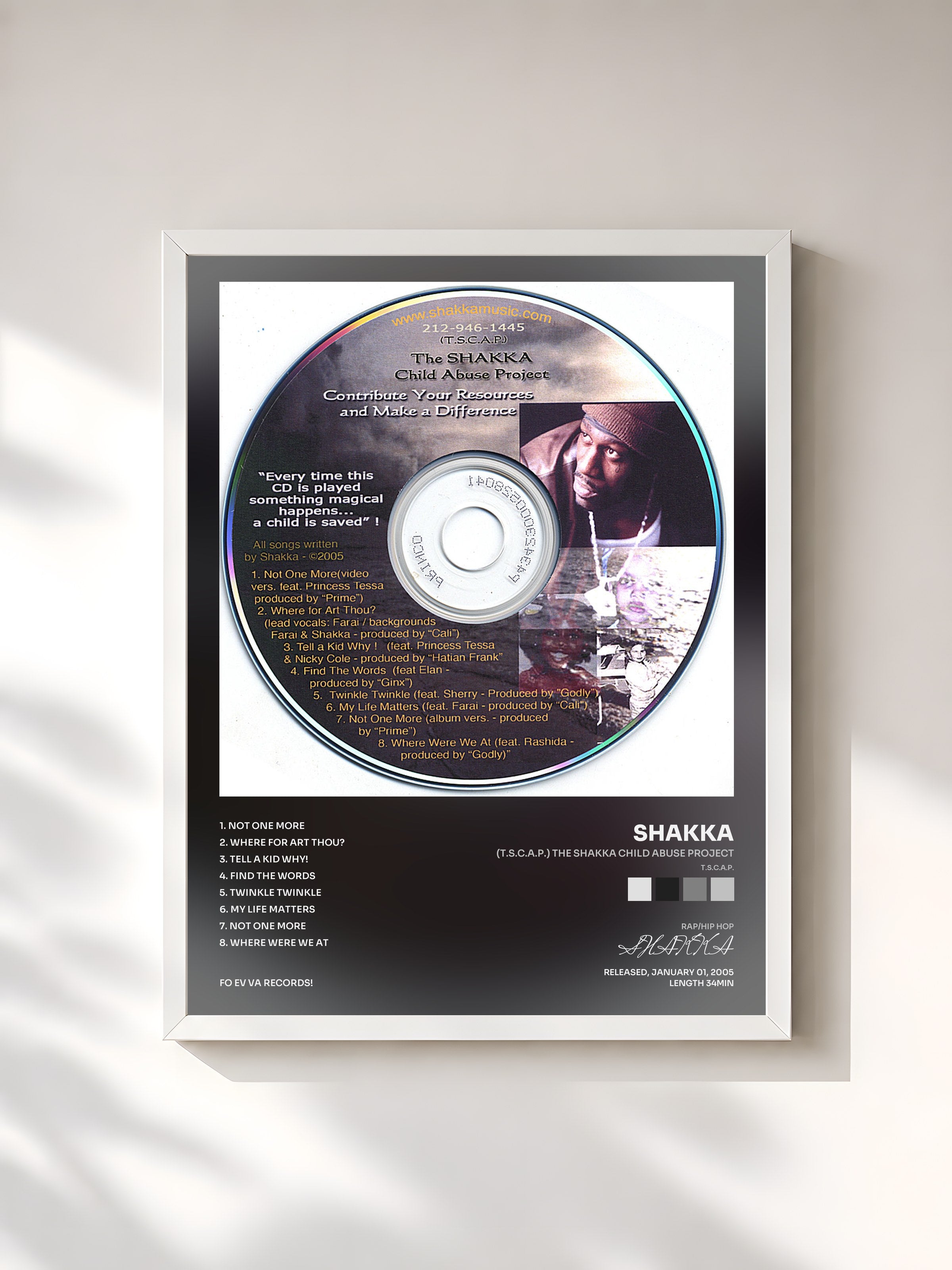 #blanc Tableau de l'album (T.S.C.A.P.) The SHAKKA Child Abuse Project de SHAKKA, cadre blanc, imprimé et encadré en France